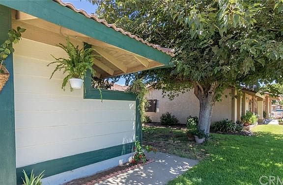 3rd image of 25130 Sweetgrass Dr