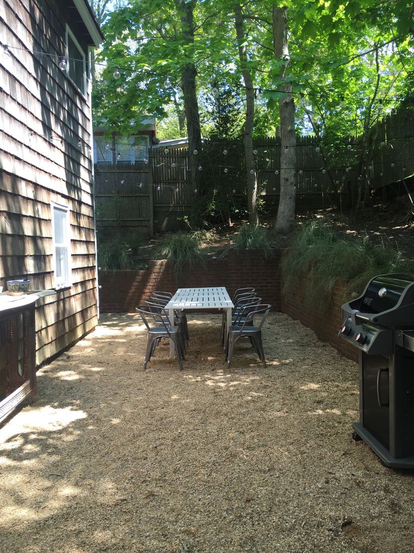  Back Patio with grill & dining 