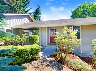 131 NE Mulberry Ln, Bremerton, WA 98311