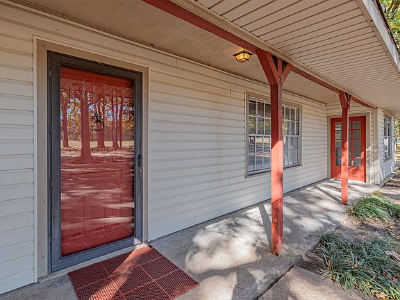 5th image of 776 County Road 1080