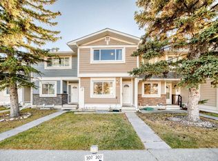 307 Georgian Vlg NE, Calgary, AB T2A7E1
