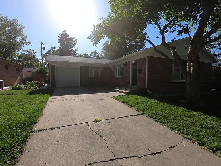 245 Garnet St — Photo 27