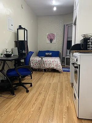 Rented by Corcoran | media 1