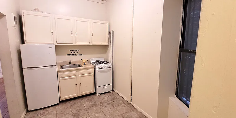 Rented by Corcoran | media 15