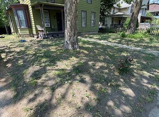 939 S 3rd St, Rockford, IL 61104
