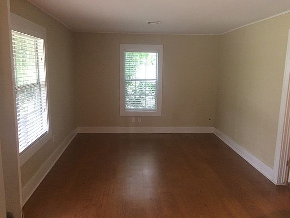 2nd image of 615 SW 24th St