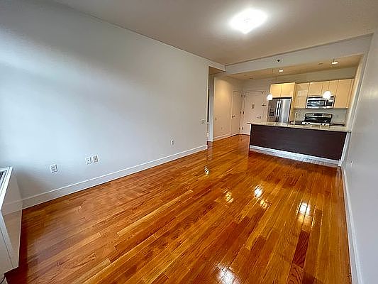 1st image of 836 Bergen St APT 106
