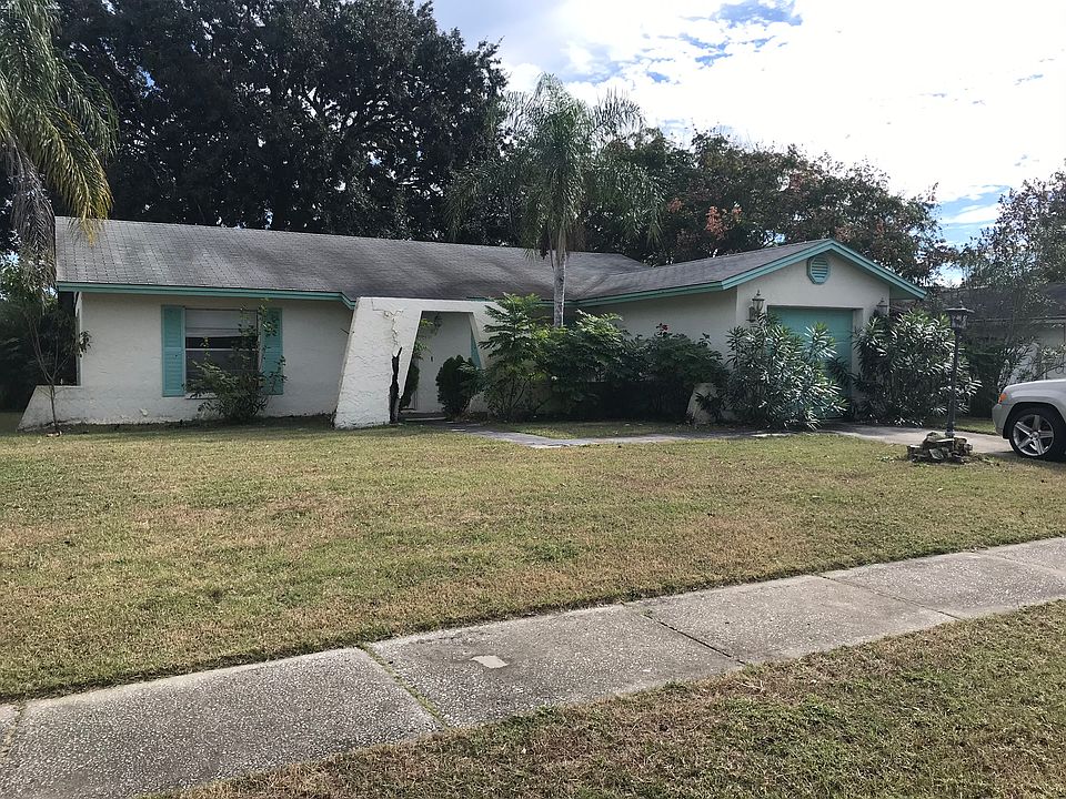1st image of 413 Silver Hill Dr