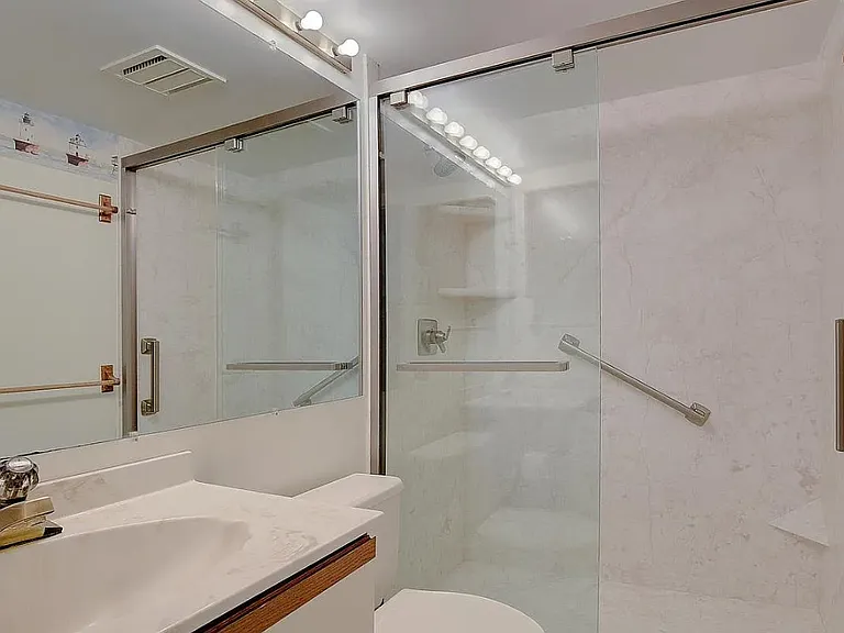756 Fairview Ave #D — Photo 14