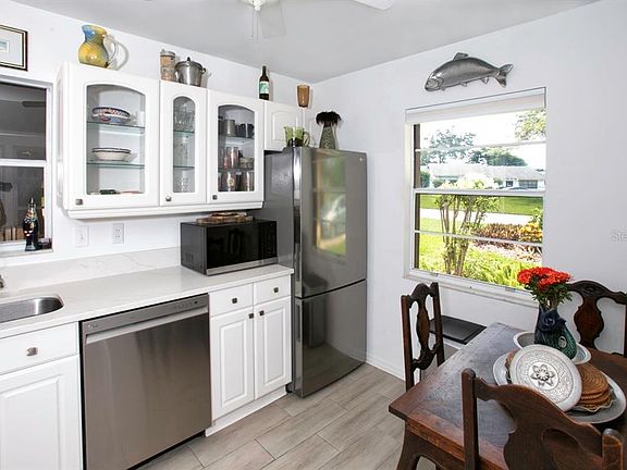 2nd image of 6504 HERITAGE LANE #99
