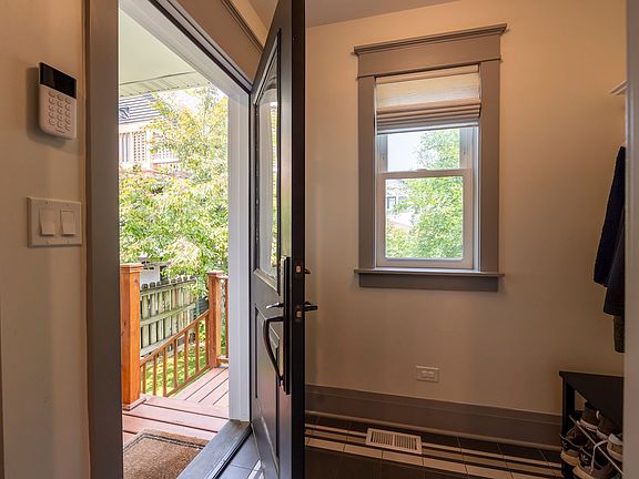 2nd image of 2156 W Cuyler Ave #1