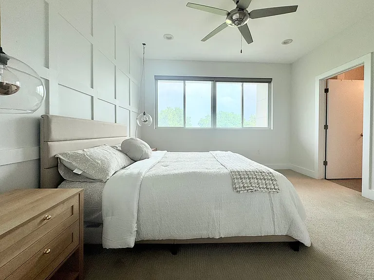 604 N Bluff Dr #115 — Photo 22