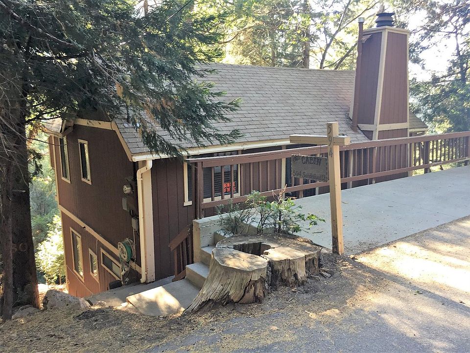 1st image of 594 Sunderland Ct