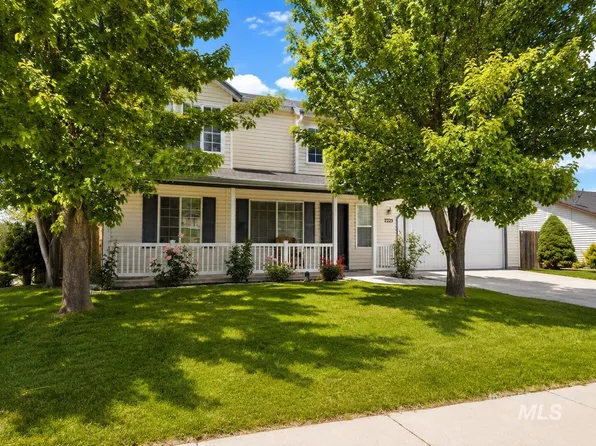 2125 S Plateau Dr, Nampa, ID 83686