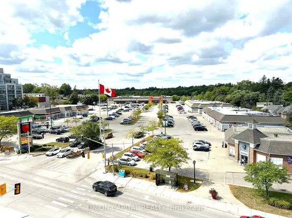 215 Lakeshore Rd W, Mississauga, ON