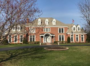 5717 Hampton Dr, Long Grove, IL 60047