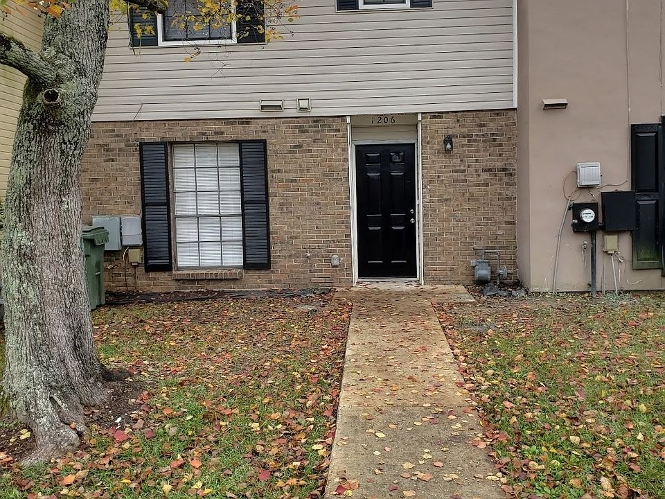 1st image of 1206 Seth Johnson Dr