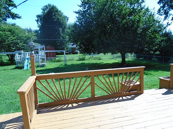 4th image of 7745 Landau Ln