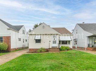 4041 Stonehaven Rd, South Euclid, OH 44121