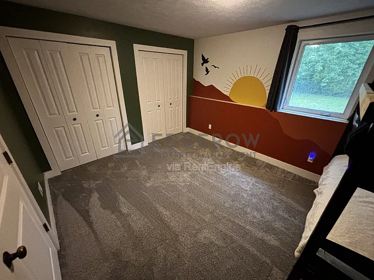 6926 Lake Michigan Dr — Photo 9