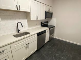 5535 Pershing Ave #22, Saint Louis, MO 63112