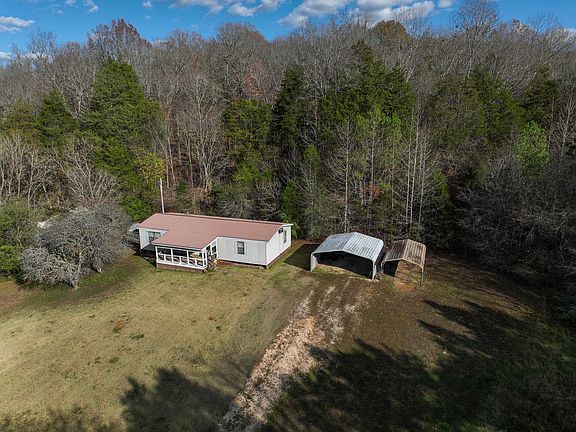 2nd image of 2938 Woods Prong Rd