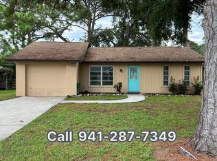 2820 Yorktown St, Sarasota, FL 34231