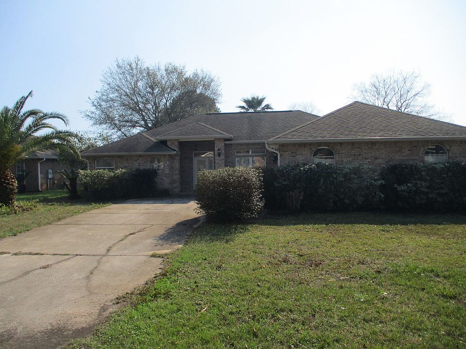 1st image of 1726 Champagne Ave