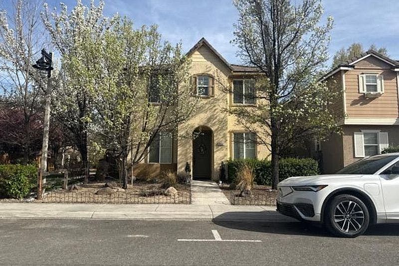1st image of 6652 Sportoletti Dr