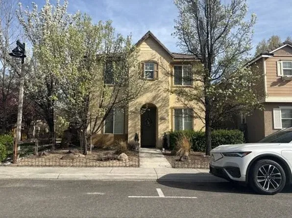 6652 Sportoletti Dr, Sparks, NV 89436