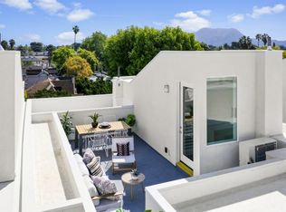 10913 Otsego St, North Hollywood, CA 91601