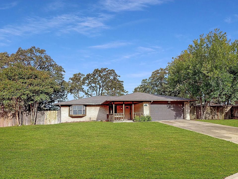House has great curb appeal with a large front yard. Plus you have plenty of room between you and your neighbors. Enjoy the view from the house on the welcoming comfortable front porch swing.