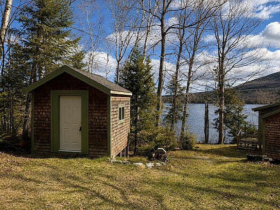 5th image of 1080 Frenchtown Road