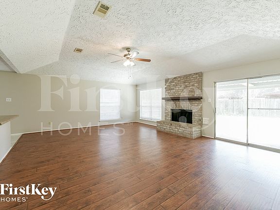 2nd image of 8326 Carmelwood Ln
