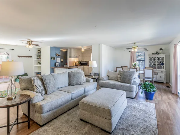 2200 Hermanson Dr, Waco, TX 76710