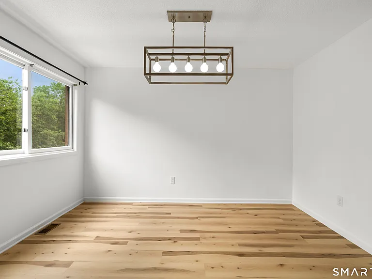 27 Crows Nest Ln #17G — Photo 8
