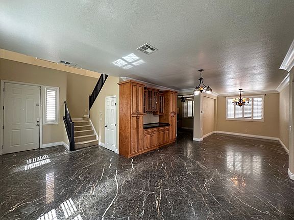 3rd image of 9693 Vista Crest Ave