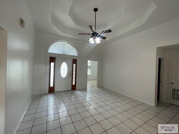 3rd image of 6934 White Pine St