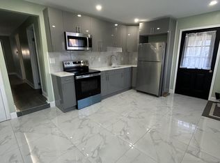 1420 Williams St, Levittown, PA 19057