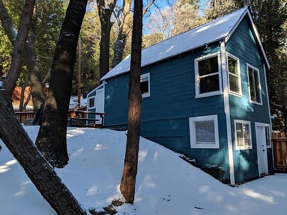 2nd image of 783 N Village Ln