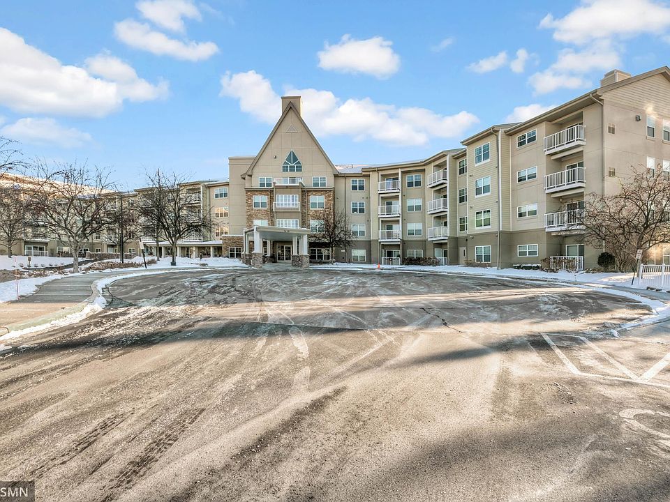 1st image of 5650 Boone Ave N APT 211