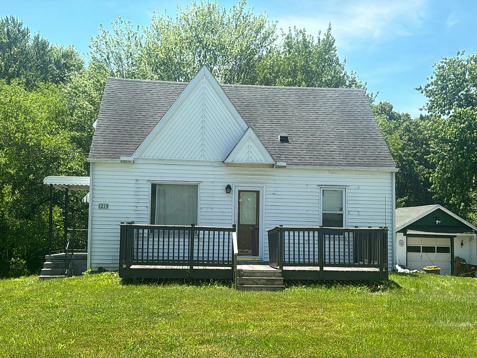 1st image of 1219 Steubenville Rd SE