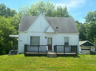 1219 Steubenville Rd SE, Carrollton, OH 44615