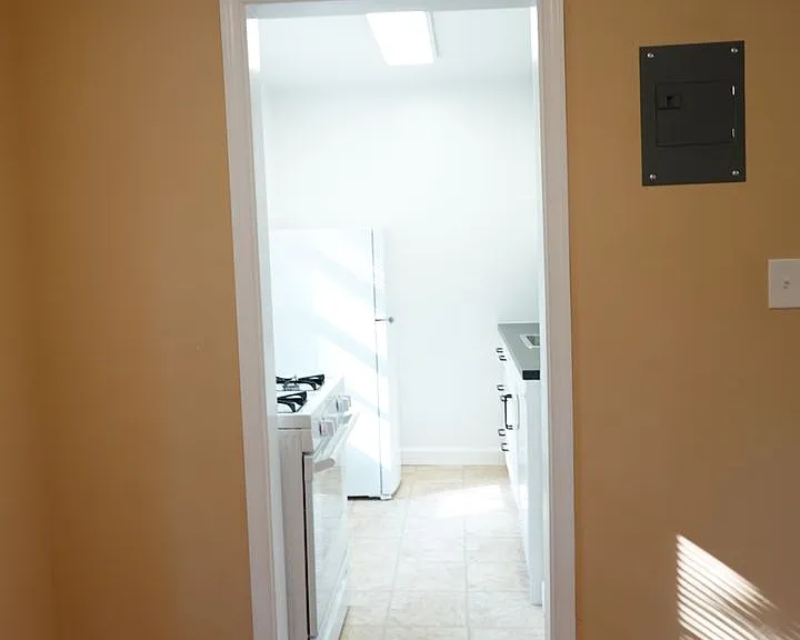 8311 Garland Ave — Photo 12