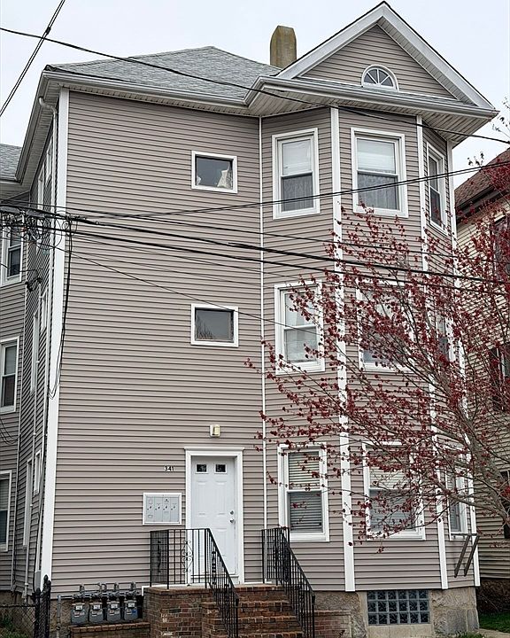 1st image of 341 Earle St