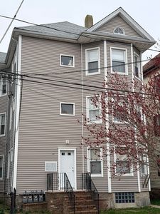 341 Earle St, New Bedford, MA, 02746
