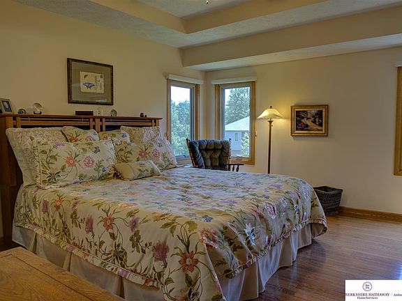 5th image of 4447 S 173rd St