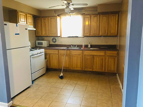 5th image of 2122 Benson St Fl 2nd