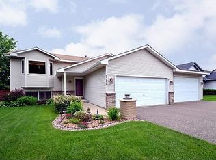 9376 Jareau Ave S, Cottage Grove, MN 55016