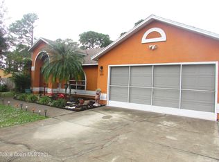 878 Driftwood Ave SE, Palm Bay, FL 32909